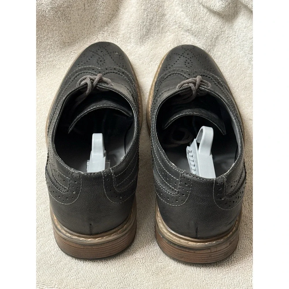 Perry Ellis‎ Portfolio 'Daniel' Wingtip Faux Leather Oxfords Shoes Men's Size 9